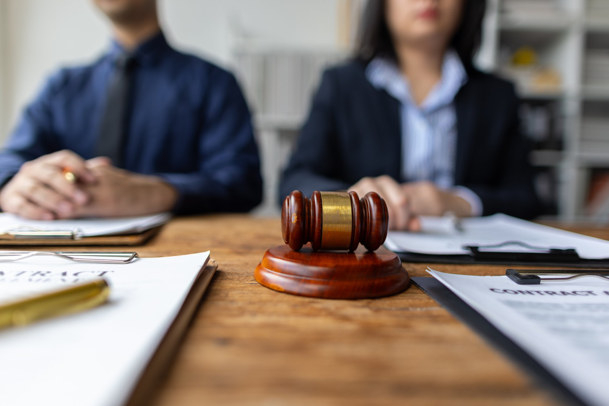 ​When Does a Business Dispute Turn into a Lawsuit? cover